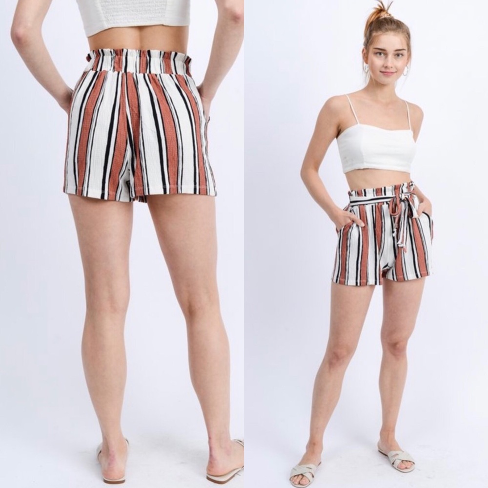 🆕🔥 LUCY High Waist Ruffle Shorts